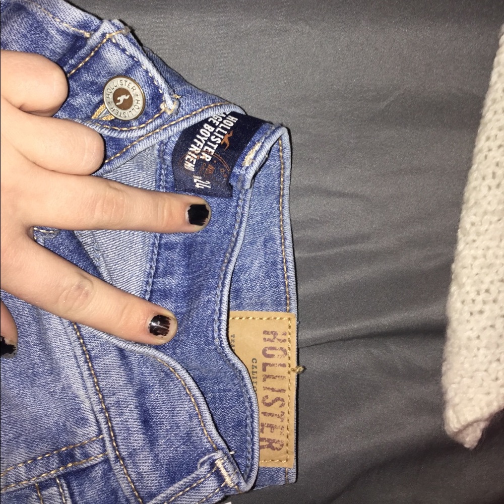 Hollister & American Eagle Jeans